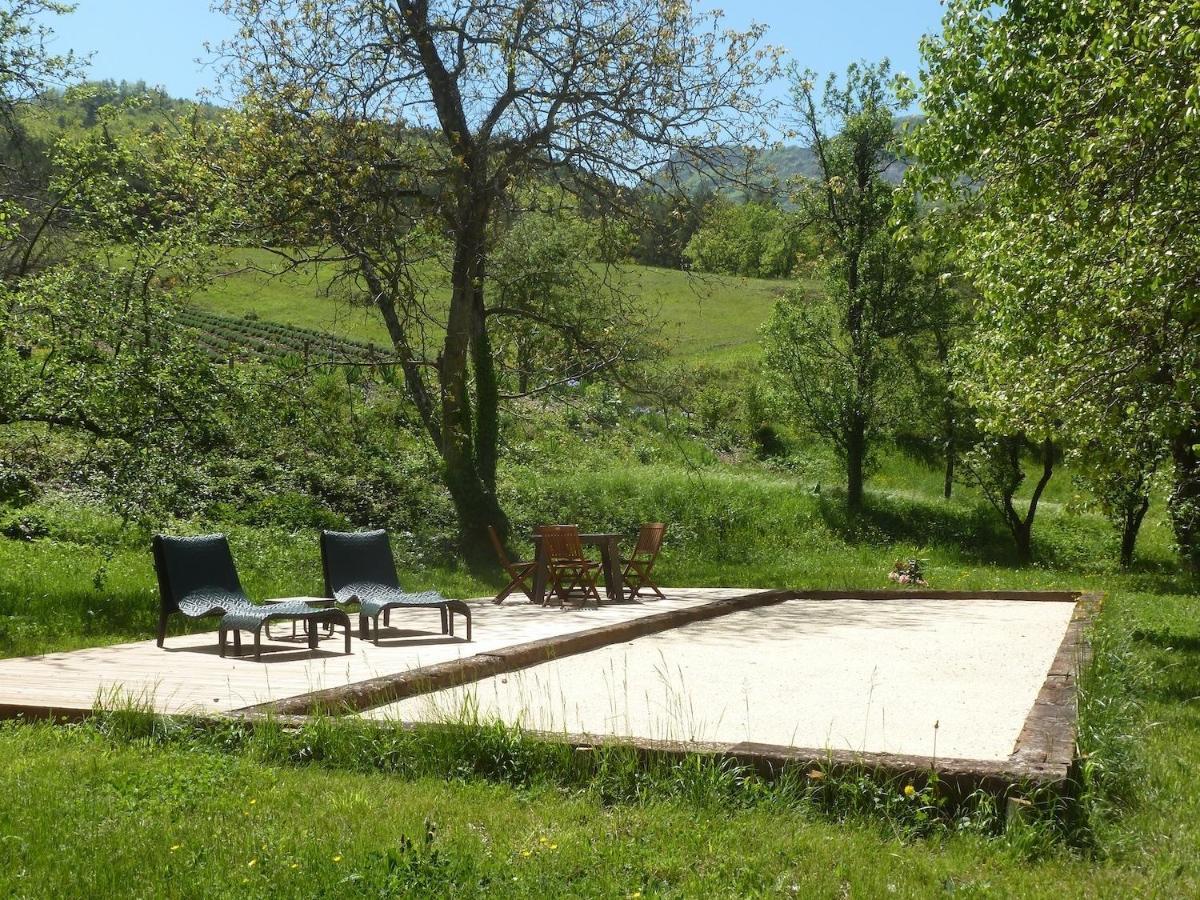 Entre Terre Et Ciel Bed and Breakfast Rémuzat Εξωτερικό φωτογραφία