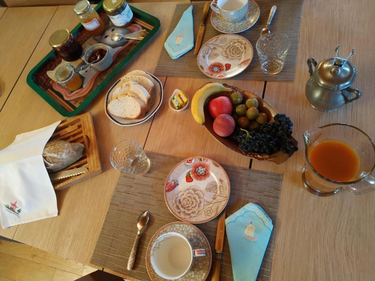 Entre Terre Et Ciel Bed and Breakfast Rémuzat Εξωτερικό φωτογραφία